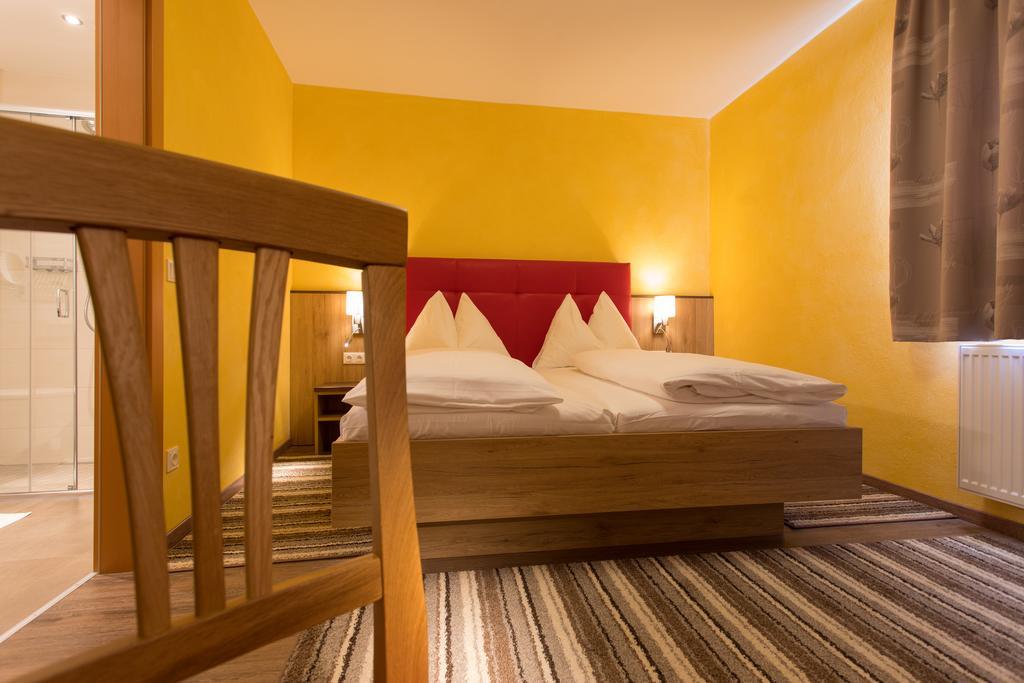 Hotel Freiensteinerhof Superior Sankt Peter-Freienstein Zewnętrze zdjęcie