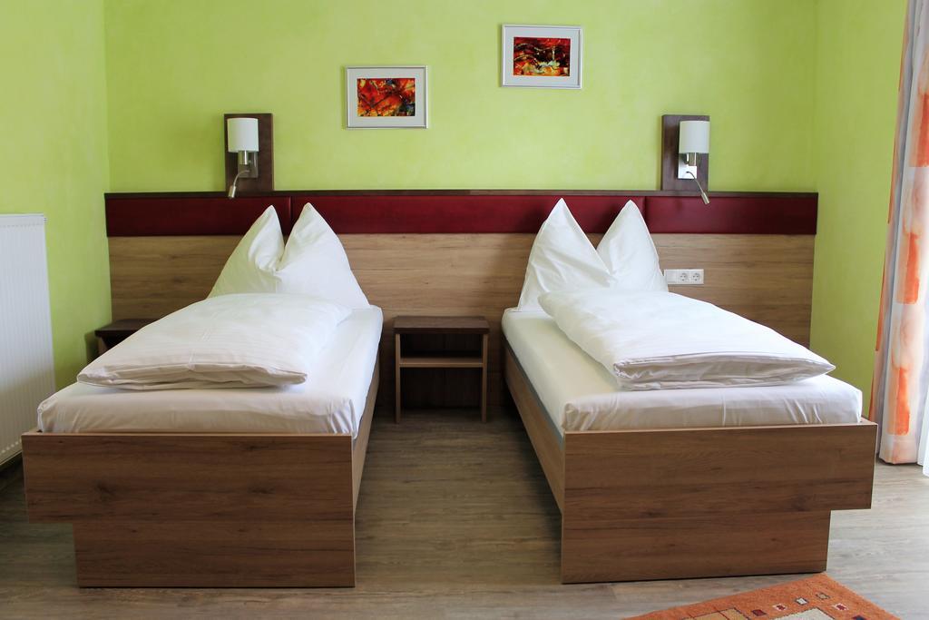 Hotel Freiensteinerhof Superior Sankt Peter-Freienstein Zewnętrze zdjęcie