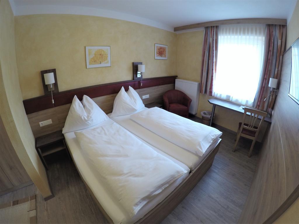 Hotel Freiensteinerhof Superior Sankt Peter-Freienstein Zewnętrze zdjęcie